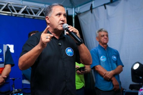 Presidente da Câmara, Anderson Moratorio participa da inauguração do abastecimento de água no bairro Jardim América