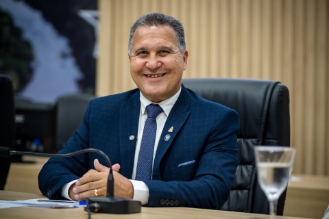 Indicação propõe mudanças na lei para garantir direitos de servidores municipais em Parauapebas